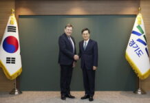 김동연, 존 위팅데일 영국 무역특사와 기후변화 대응·미래첨단산업 협력방안 논의