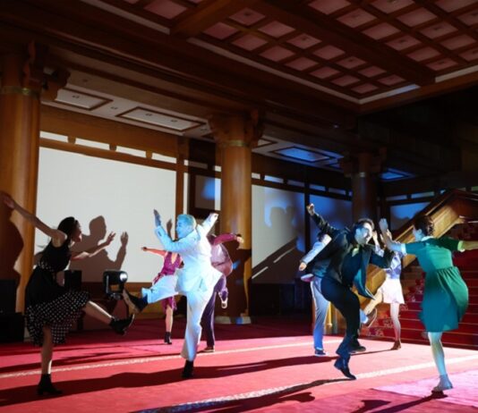 청와대에서 종합예술 공연 ‘블루하우스’ 2개월 간 열린다