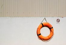 ‘생활안전보험’ 무료가입 round life buoy